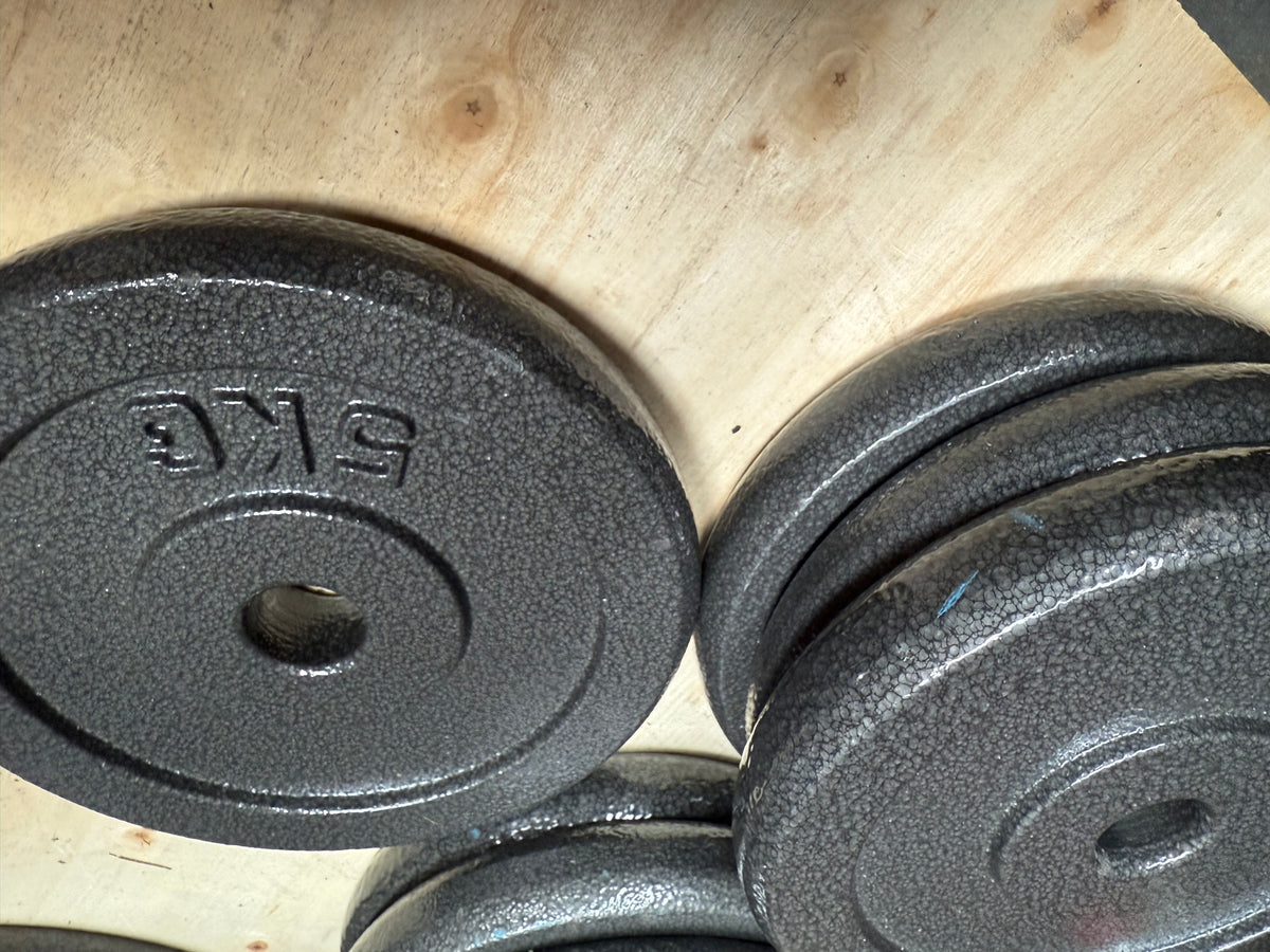 Refurbished - 1 inch 4 x 5 KG Plates Cast Iron Weight Set